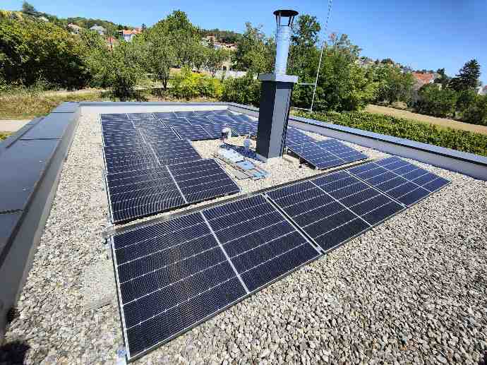 solpecu Oberwart PV Notstrom Victron Energy Solarmodul